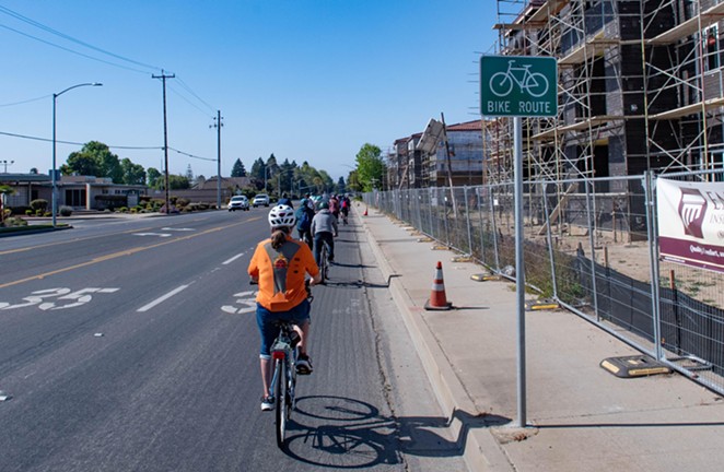 RIDE SAFELY AND COMFORTABLY: After securing a $480,000 state grant, the Santa Barbara County Association of Governments will train artificial intelligence to update the region’s bike maps to demonstrate routes and comfort levels for each path.