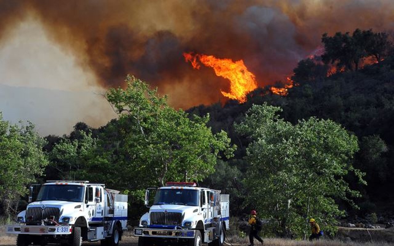 Memorial Day fire spreads in Los Padres