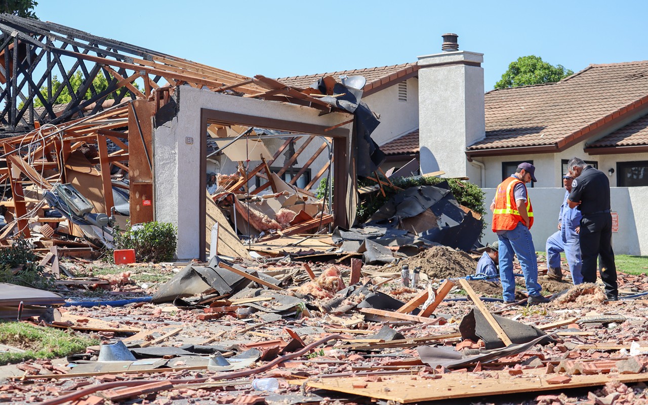 Santa Maria home explodes, injuring four and destroying the building