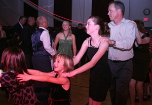 Lompoc Parks and Recreation hosts Father Daughter Dance